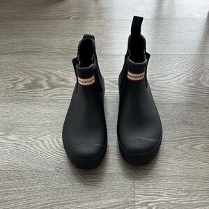 Hunter Chelsea rain boots